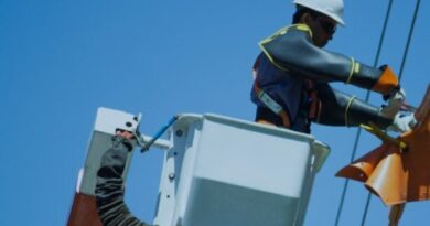 COOSPRAL informa a la Comunidad que el día SABADO 28 de ENERO se realizarán trabajos de mantenimiento sobre la red troncal de media tensión. Para ello será necesaria la INTERRUPCIÓN DEL SERVICIO ELÉCTRICO de 06:00 a 10:00 hs. en el cuadrante delimitado por las calles Catamarca y Santa Rosa - R. Obligado y Velázquez.