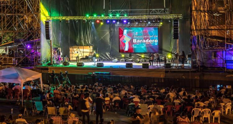 La 48° edición de Festival de Música Popular de Baradero tendrá artistas de primer nivel en las tres noches: viernes 10, sábado 11 y domingo 12 de febrero. En dialogo con Radio Meta, Verónica Noya, directora de Cultura de la vecina localidad, manifestó como se preparan para este año.