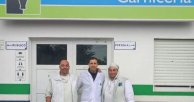La empresa Arrebeef incorporó un servicio de reserva de pedidos por mensajería en Pérez Millán
