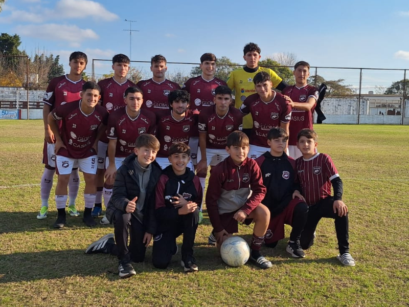 Defensores se impuso sin problemas ante Fútbol San Nicolás