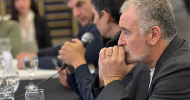 Poletti pidió avanzar hacia policías municipales durante un encuentro regional sobre seguridad