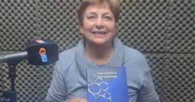 Dorita Zambrano presenta “Gotas de perfume sobre la almohada”, su primer libro de cuentos