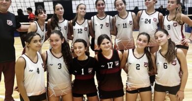 Participación del equipo femenino Sub 14 de vóley de Defensores en el torneo eliminatorio provincial