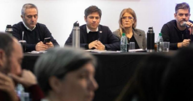 Poletti participó de una cumbre política de Kicillof junto a intendentes afines