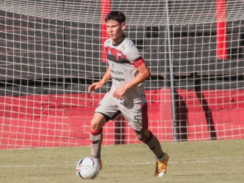 Defensores incorporó a Lautaro Gaitán para el Torneo Federal A
