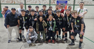 Futsal: Sánchez FC y Regatas pegaron primero en las semifinales del Apertura