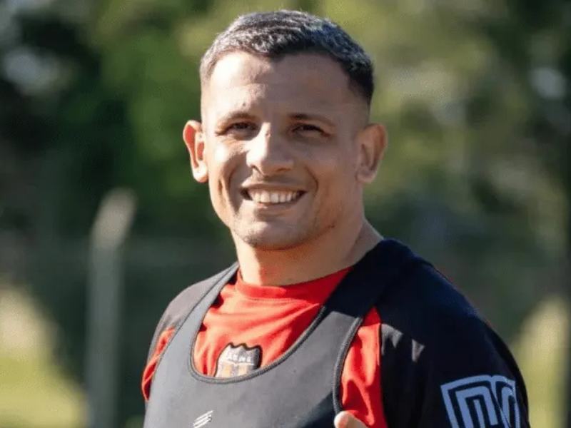 Emiliano Vecchio: «Bajé casi ocho kilos, entrené duro porque no quiero retirarme»