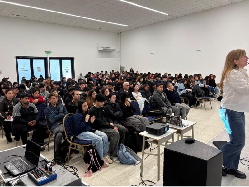 Cerca de 200 personas participaron del curso de Manipulación Segura de Alimentos