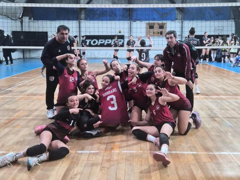 Vóley: las chicas de Defensores Sub 14 se subieron al podio y clasificaron a la Copa Argentina