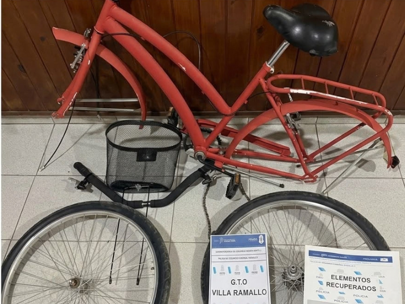 Recuperaron una bicicleta robada que había sido repintada y desarmada