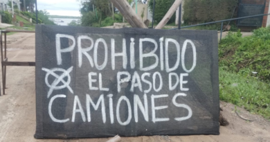 Vecinos realizaron un corte en Juan B. Justo y Leloir por el tránsito de camiones a la arenera