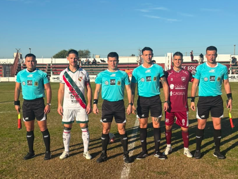 Defensores visita a Sportivo Las Parejas con una baja importante