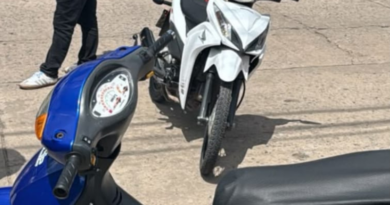 Choque entre dos motos en Villa Ramallo: tres personas fueron trasladadas al hospital