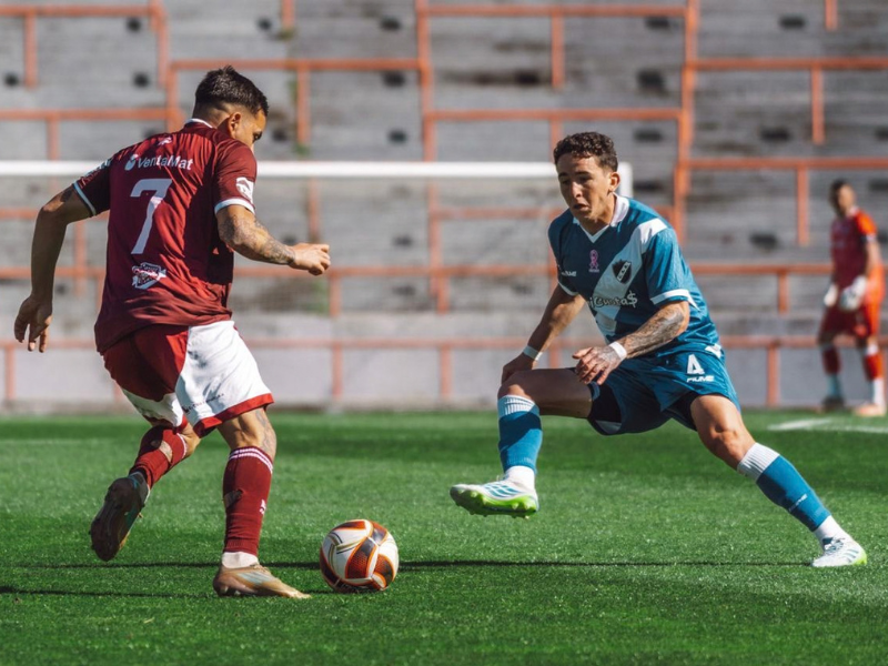 Defensores cayó ante Alvarado y deberá jugar la Reválida