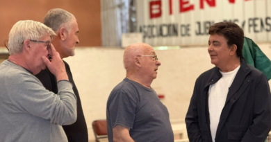 Fernando Espinoza visitó Villa Ramallo y se reunió con Mauro Poletti